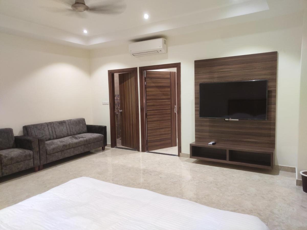 Antares By Rajlaxmi Lucknow Exterior photo